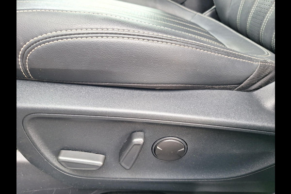 Ford Kuga 2.5 PHEV Vignale 165 kW / 225 pk | Leder | Camera | LED | (occasion)