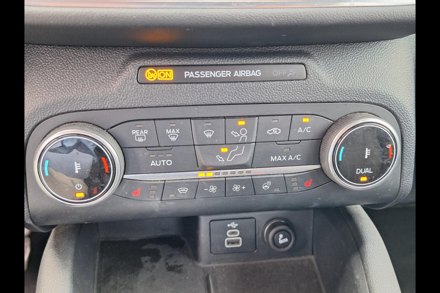 Ford Kuga 2.5 PHEV Vignale 165 kW / 225 pk | Leder | Camera | LED | (occasion)