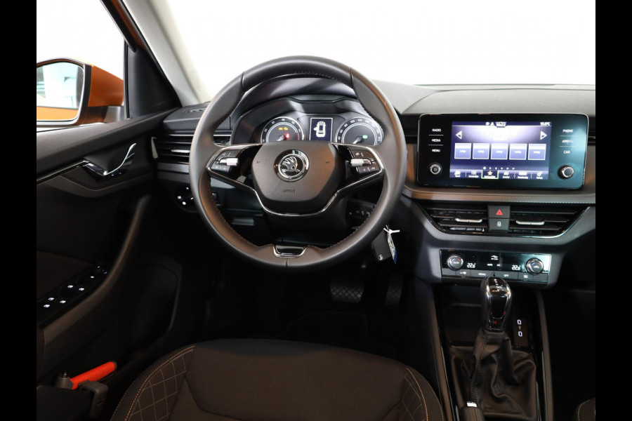 Škoda Kamiq 1.0 TSI Ambition 110 pk Automaat (DSG) | Verlengde garantie | Navigatie via App | Parkeersensoren achter | Autom. airco | LED koplampen |