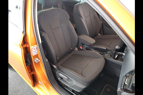 Škoda Kamiq 1.0 TSI Ambition 110 pk Automaat (DSG) | Verlengde garantie | Navigatie via App | Parkeersensoren achter | Autom. airco | LED koplampen |