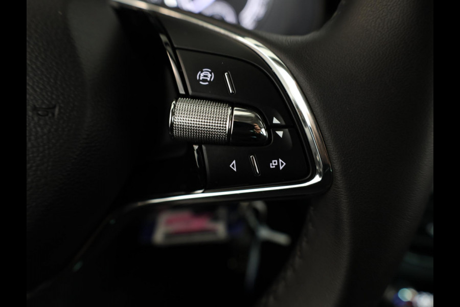 Škoda Kamiq 1.0 TSI Ambition 110 pk Automaat (DSG) | Verlengde garantie | Navigatie via App | Parkeersensoren achter | Autom. airco | LED koplampen |