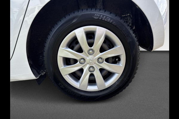 Hyundai i10 1.0i Private Lease Edition KEURIGE AUTO // LAGE KMSTAND