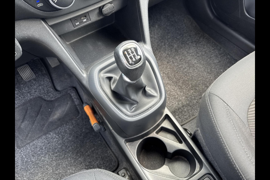 Hyundai i10 1.0i Private Lease Edition KEURIGE AUTO // LAGE KMSTAND