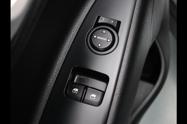 Kia Stonic 100pk T-GDi DynamicLine Camera | Climate | Cruise | Navi | Parkeersens. achter