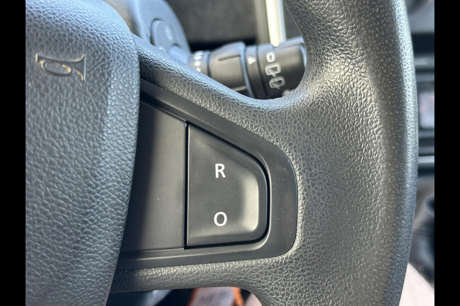 Renault Kangoo Z.E. Maxi*KOOPACCU*HAAK*A/C*CRUISE*TEL*PDC*LEER*