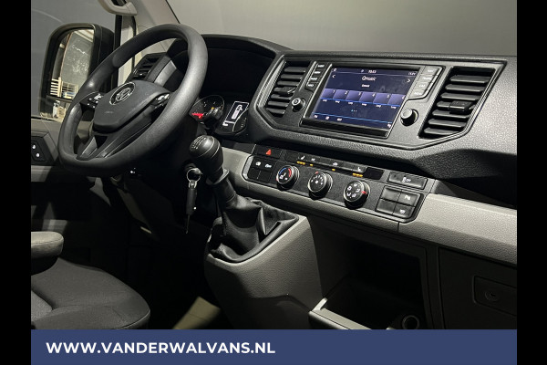 Volkswagen Crafter 2.0 TDI 141pk L3H2 L2H1 Euro6 Airco | Camera | Navigatie | Apple Carplay | Adaptieve Cruisecontrol Android Auto, Parkeersensoren, Stoelverwarming, Bijrijdersbank