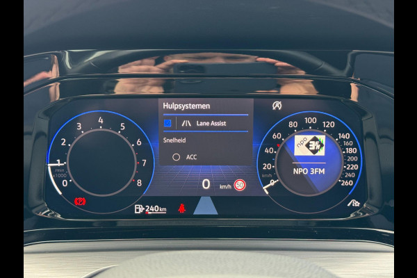 Volkswagen Golf 1.5 TSI 150PK Style IQ LED ACC Pano Carplay