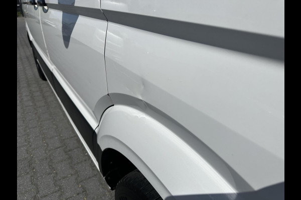 Volkswagen Crafter 35 2.0 TDI L3H3 Highline*A/C*3500KG HAAK*NAVI*CAM*