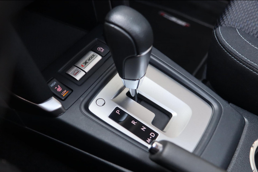 Subaru Forester 2.0 Premium / PANODAK / CAMERA / STOELVERW / TREKHAAK
