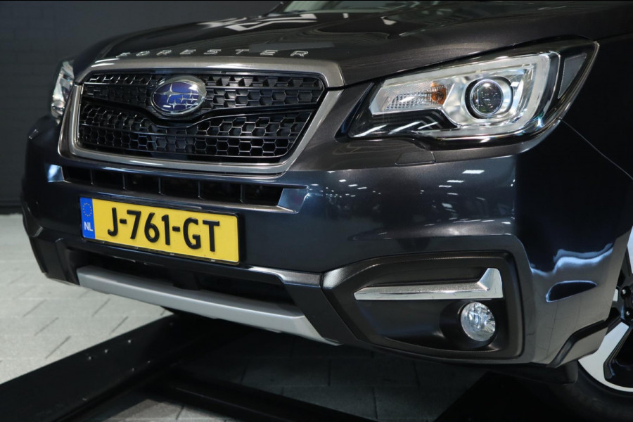 Subaru Forester 2.0 Premium / PANODAK / CAMERA / STOELVERW / TREKHAAK