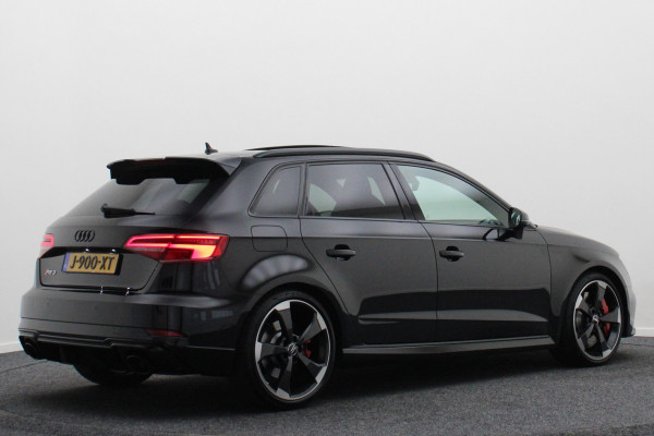Audi RS3 Sportback 2.5 TFSI Quattro Matrix-LED, Panoramadak, B&O, ACC, RS-Zetels, Virtual Cockpit, 19''
