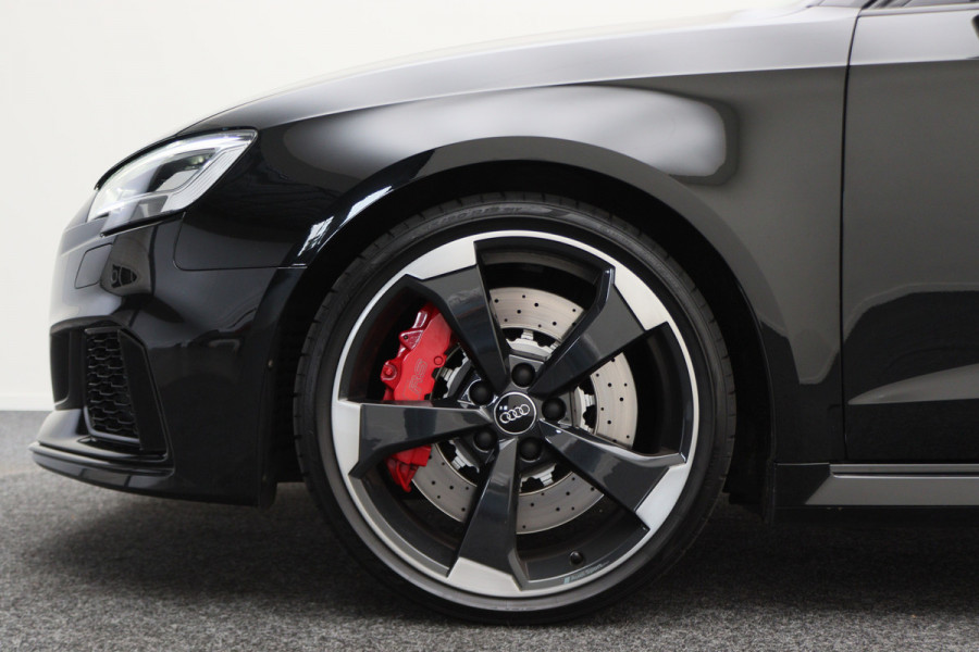 Audi RS3 Sportback 2.5 TFSI Quattro Matrix-LED, Panoramadak, B&O, ACC, RS-Zetels, Virtual Cockpit, 19''