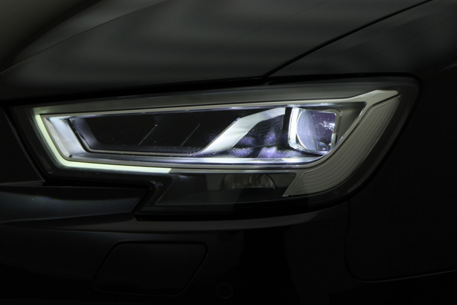 Audi RS3 Sportback 2.5 TFSI Quattro Matrix-LED, Panoramadak, B&O, ACC, RS-Zetels, Virtual Cockpit, 19''
