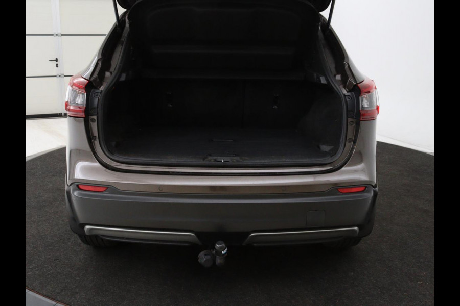 Nissan QASHQAI 1.3 DIG-T Tekna | Automaat | Panoramadak | Elektrische stoelen | Stoelverwarming | Adaptive cruise | Navigatie | 360 Camera | Full LED