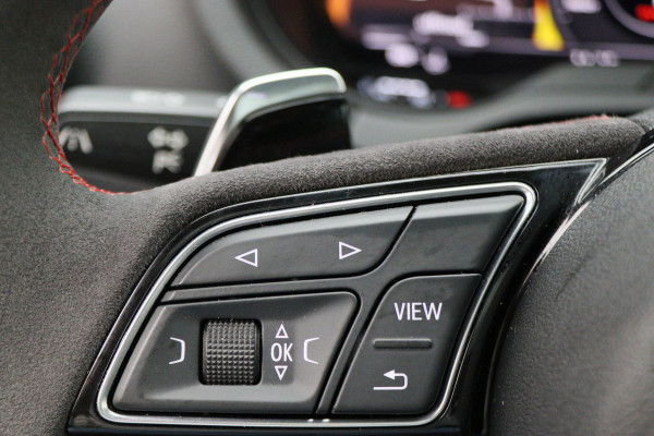 Audi RS3 Sportback 2.5 TFSI Quattro Matrix-LED, Panoramadak, B&O, ACC, RS-Zetels, Virtual Cockpit, 19''