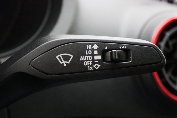 Audi RS3 Sportback 2.5 TFSI Quattro Matrix-LED, Panoramadak, B&O, ACC, RS-Zetels, Virtual Cockpit, 19''