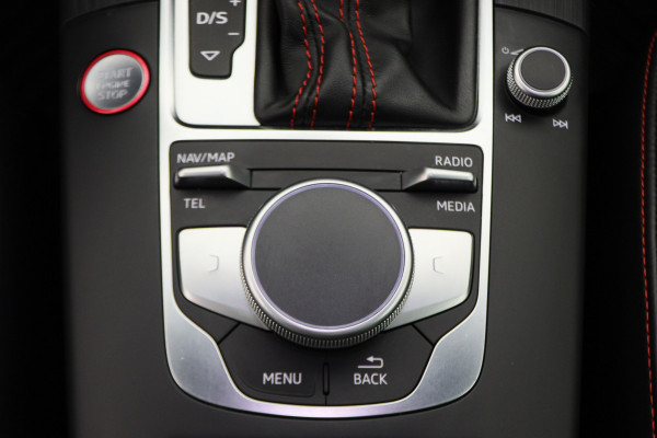 Audi RS3 Sportback 2.5 TFSI Quattro Matrix-LED, Panoramadak, B&O, ACC, RS-Zetels, Virtual Cockpit, 19''