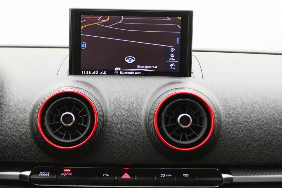 Audi RS3 Sportback 2.5 TFSI Quattro Matrix-LED, Panoramadak, B&O, ACC, RS-Zetels, Virtual Cockpit, 19''