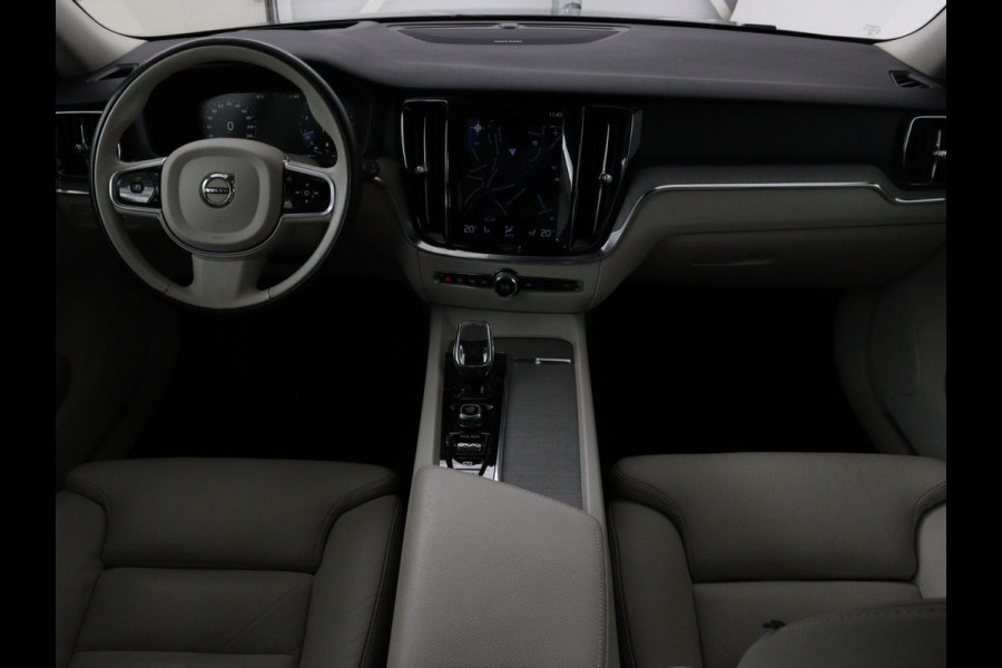 Volvo V60 2.0 B4 Inscription | Panoramadak | Trekhaak | Leder | Stoel & stuurverwarming | Head-Up | Adaptive cruise | Harman/Kardon | 360 camera | Carplay | Navigatie | Memory | Full LED | Keyless