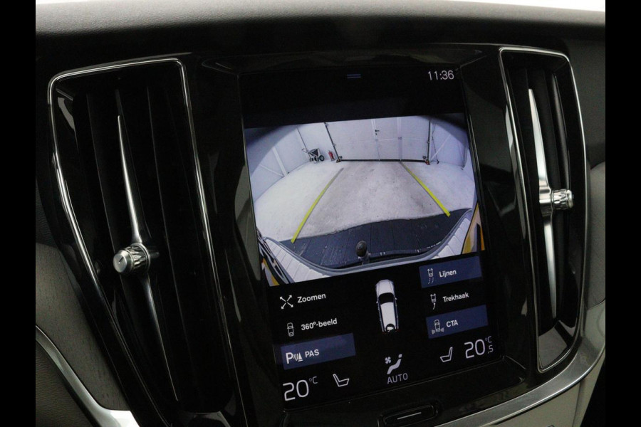 Volvo V60 2.0 B4 Inscription | Panoramadak | Trekhaak | Leder | Stoel & stuurverwarming | Head-Up | Adaptive cruise | Harman/Kardon | 360 camera | Carplay | Navigatie | Memory | Full LED | Keyless