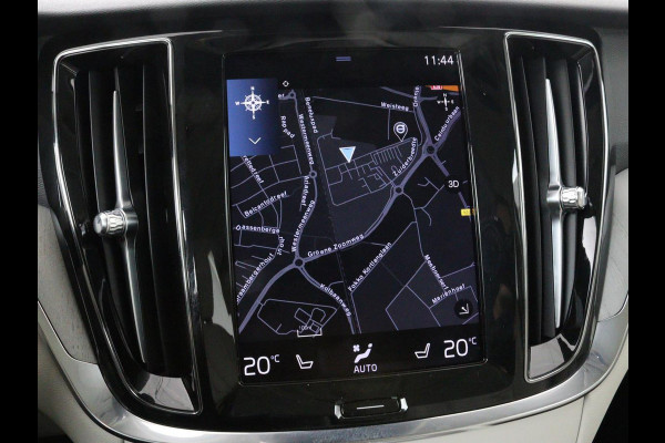 Volvo V60 2.0 B4 Inscription | Panoramadak | Trekhaak | Leder | Stoel & stuurverwarming | Head-Up | Adaptive cruise | Harman/Kardon | 360 camera | Carplay | Navigatie | Memory | Full LED | Keyless