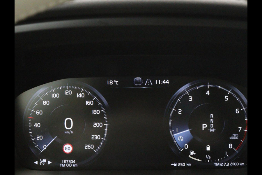 Volvo V60 2.0 B4 Inscription | Panoramadak | Trekhaak | Leder | Stoel & stuurverwarming | Head-Up | Adaptive cruise | Harman/Kardon | 360 camera | Carplay | Navigatie | Memory | Full LED | Keyless