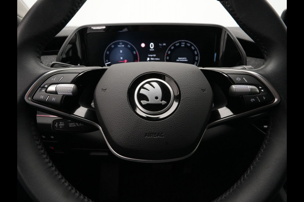 Škoda Kodiaq 1.5 TSI 150pk DSG MHEV First Edition 7 persoons Navigatie Camera Trekhaak Stoelverwarming 45