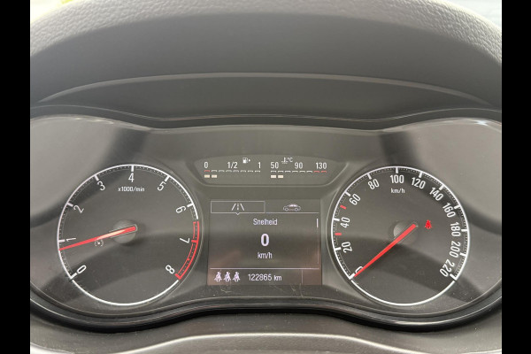 Opel Corsa 1.4 Edition Airco,Cruise,PDC,Bluetooth,Elek ramen,N.A.P,APK tot 03-2026