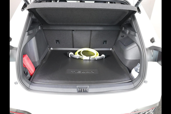 Volkswagen Tiguan R-Line-Edition 1.5 eHybrid 150 kW / 204 pk SUV 6 v