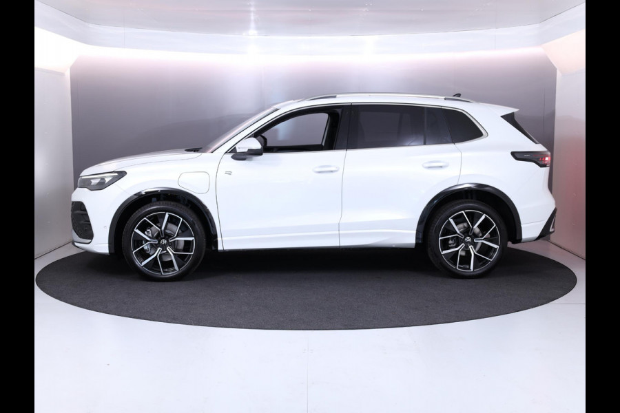 Volkswagen Tiguan R-Line-Edition 1.5 eHybrid 150 kW / 204 pk SUV 6 v