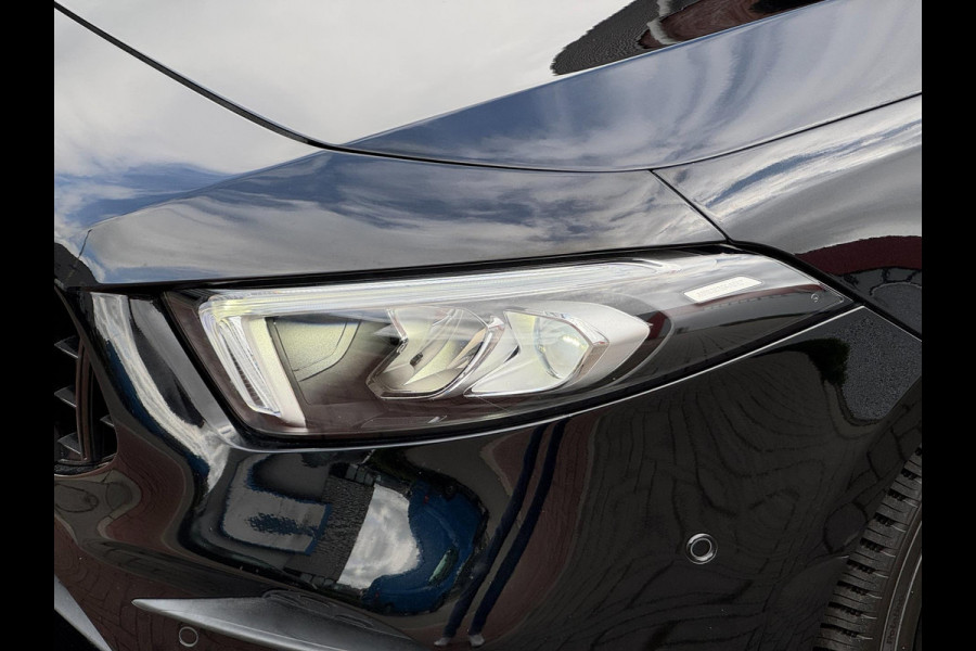 Mercedes-Benz A-Klasse A250 AUT AMG LED Pano Widescreen Navi