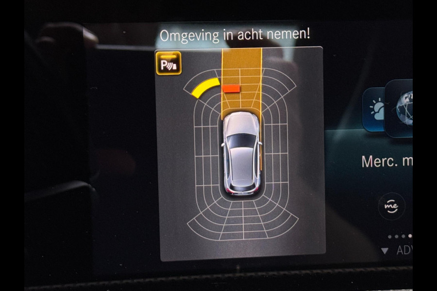 Mercedes-Benz A-Klasse A250 AUT AMG LED Pano Widescreen Navi