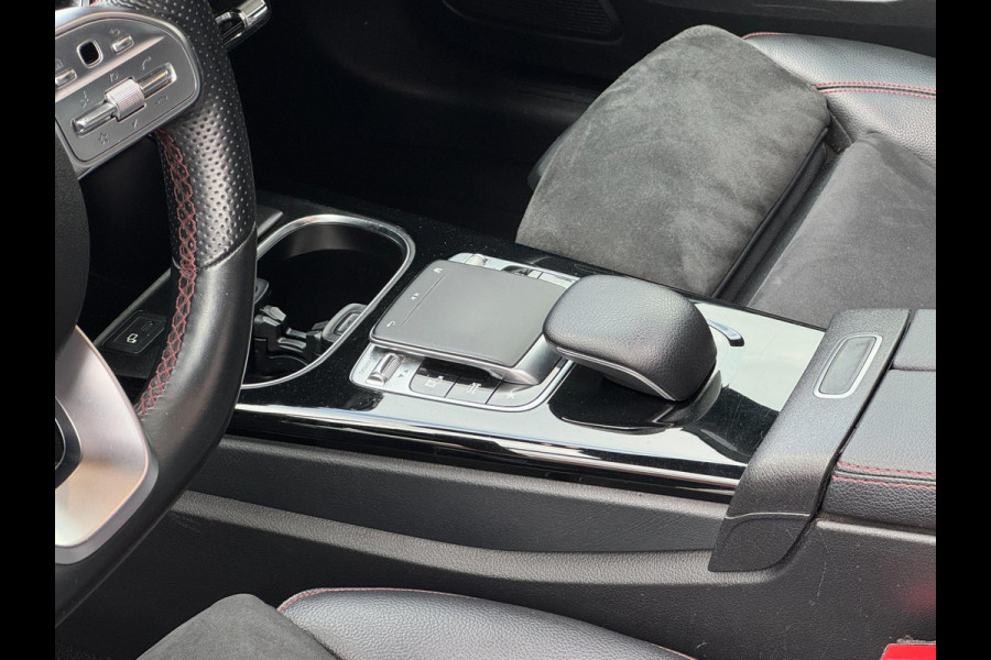 Mercedes-Benz A-Klasse A250 AUT AMG LED Pano Widescreen Navi
