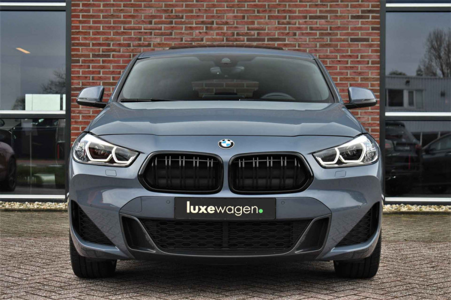 BMW X2 xDrive25e M-Sport Pano H/K HUD El-zetels Carplay Camera