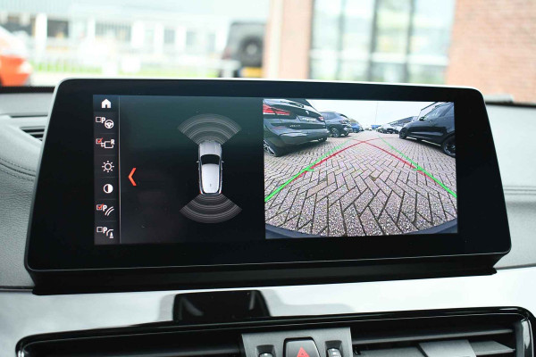 BMW X2 xDrive25e M-Sport Pano H/K HUD El-zetels Carplay Camera