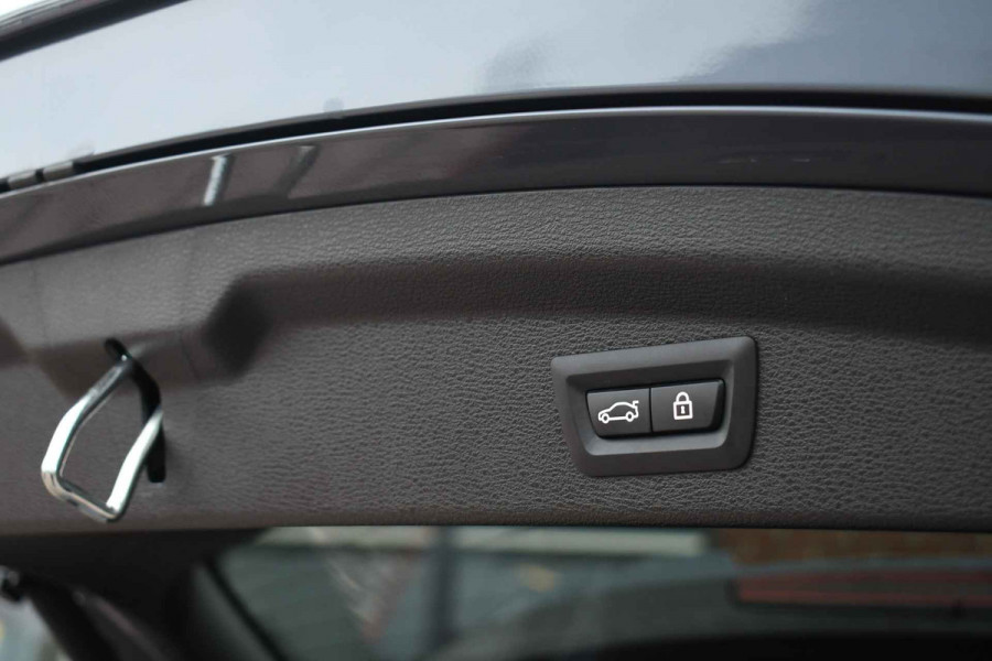 BMW X2 xDrive25e M-Sport Pano H/K HUD El-zetels Carplay Camera