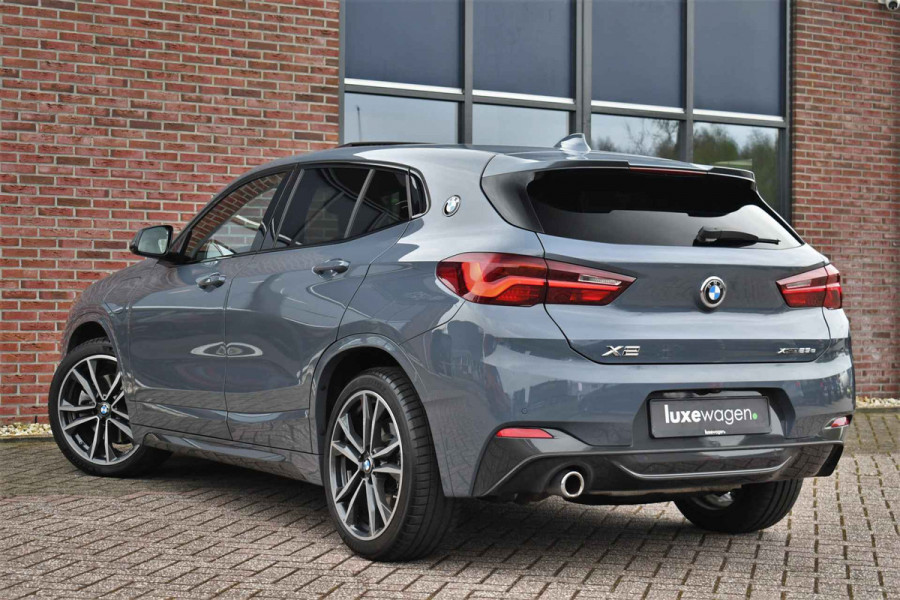 BMW X2 xDrive25e M-Sport Pano H/K HUD El-zetels Carplay Camera