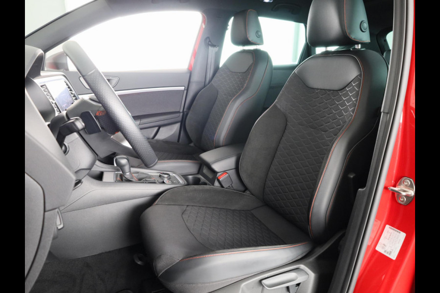 Seat Ateca 1.5 TSI 150 pk FR Business Intense DSG | Panoramadak | 19 inch | Beats Audio | Navigatie |  Parkeersensoren incl Park-assist | Stoelverwarming
