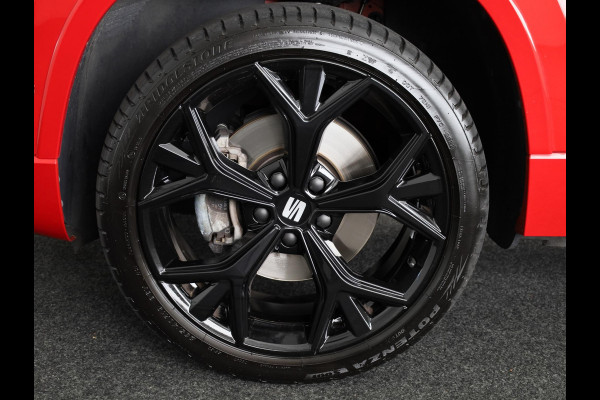 Seat Ateca 1.5 TSI 150 pk FR Business Intense DSG | Panoramadak | 19 inch | Beats Audio | Navigatie |  Parkeersensoren incl Park-assist | Stoelverwarming