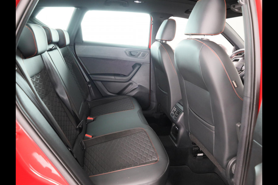 Seat Ateca 1.5 TSI 150 pk FR Business Intense DSG | Panoramadak | 19 inch | Beats Audio | Navigatie |  Parkeersensoren incl Park-assist | Stoelverwarming