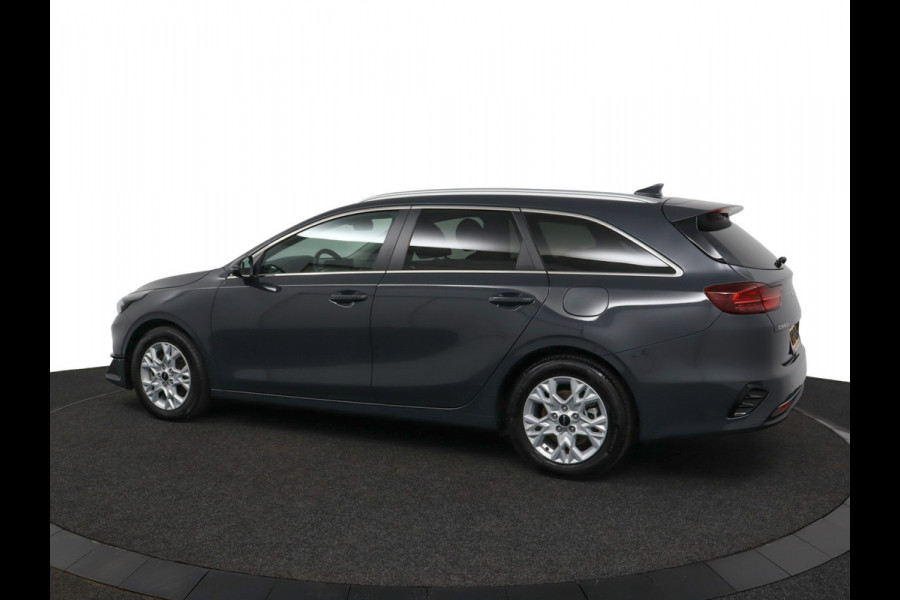 Kia Ceed Sportswagon 1.5 T-GDi DynamicPlusLine Apple Carplay/Android Auto - Cruise Control Adaptief - Dodehoekdetectie - Navigatiesysteem - Stuur/Stoelverwarming - Fabrieksgarantie tot 08-2031
