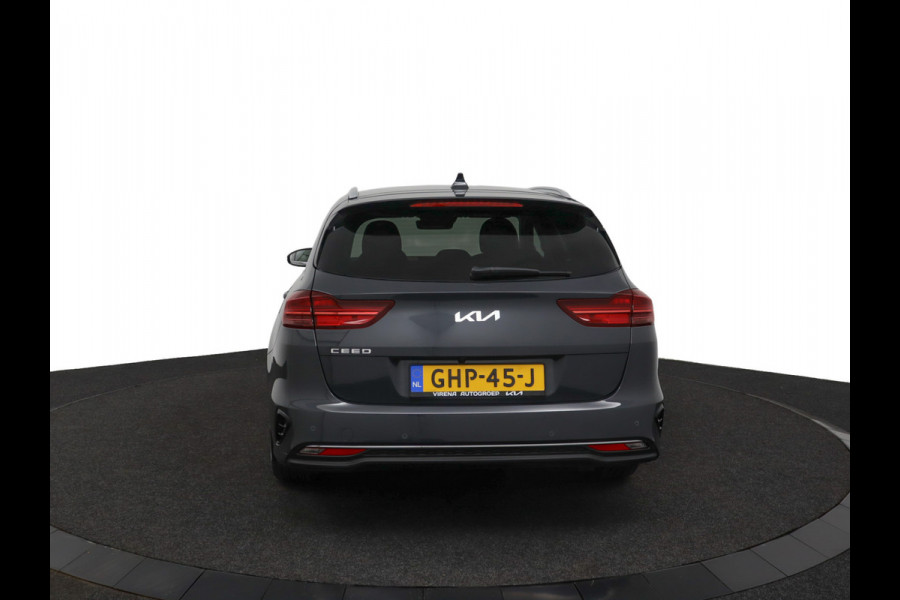 Kia Ceed Sportswagon 1.5 T-GDi DynamicPlusLine Apple Carplay/Android Auto - Cruise Control Adaptief - Dodehoekdetectie - Navigatiesysteem - Stuur/Stoelverwarming - Fabrieksgarantie tot 08-2031