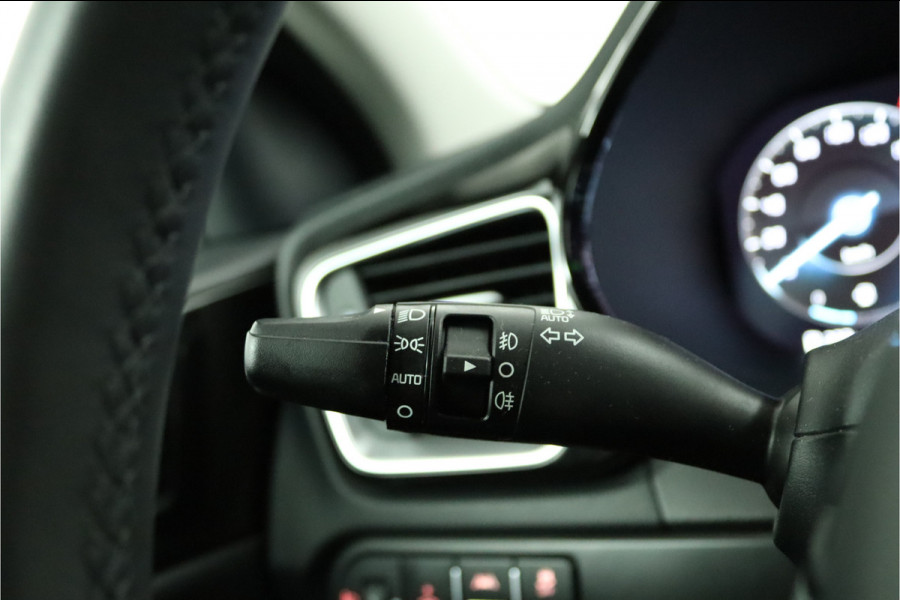 Kia Ceed Sportswagon 1.5 T-GDi DynamicPlusLine Apple Carplay/Android Auto - Cruise Control Adaptief - Dodehoekdetectie - Navigatiesysteem - Stuur/Stoelverwarming - Fabrieksgarantie tot 08-2031
