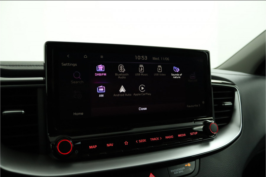 Kia Ceed Sportswagon 1.5 T-GDi DynamicPlusLine Apple Carplay/Android Auto - Cruise Control Adaptief - Dodehoekdetectie - Navigatiesysteem - Stuur/Stoelverwarming - Fabrieksgarantie tot 08-2031