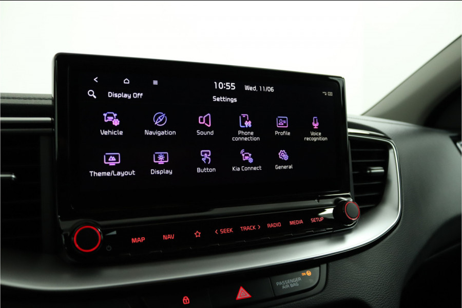 Kia Ceed Sportswagon 1.5 T-GDi DynamicPlusLine Apple Carplay/Android Auto - Cruise Control Adaptief - Dodehoekdetectie - Navigatiesysteem - Stuur/Stoelverwarming - Fabrieksgarantie tot 08-2031