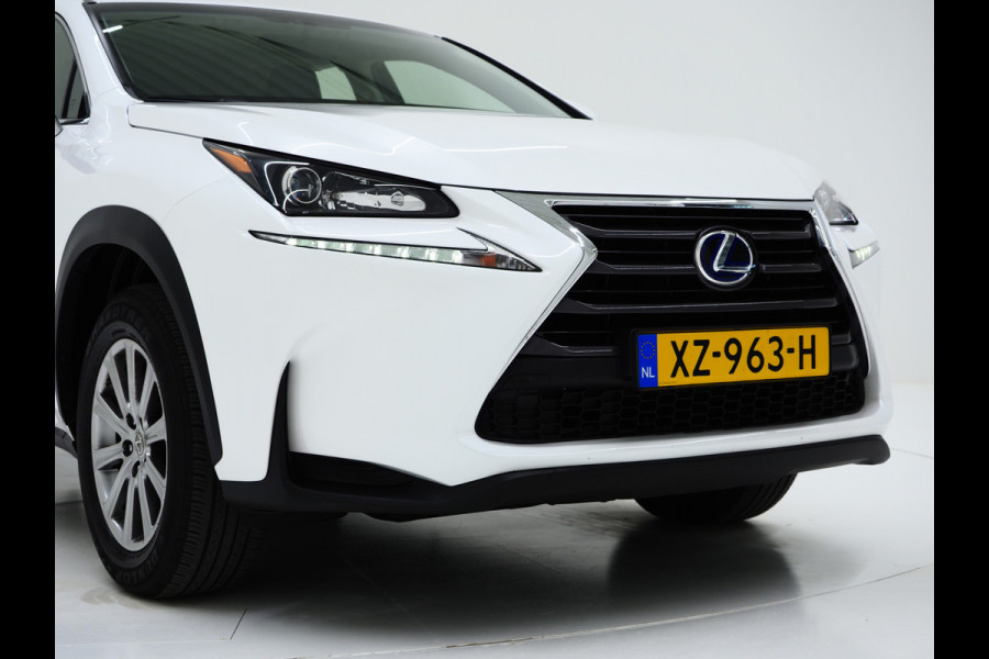 Lexus NX 300h | Camera | Cruise | Climate | Bluetooth | LED | Navigatie