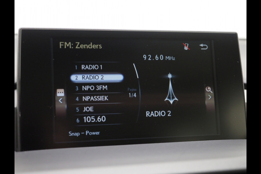 Lexus NX 300h | Camera | Cruise | Climate | Bluetooth | LED | Navigatie
