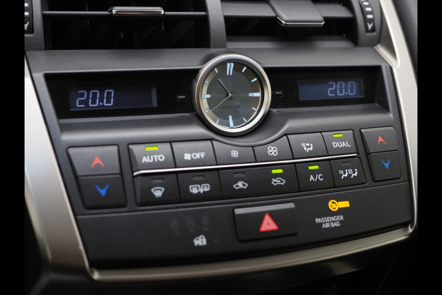 Lexus NX 300h | Camera | Cruise | Climate | Bluetooth | LED | Navigatie