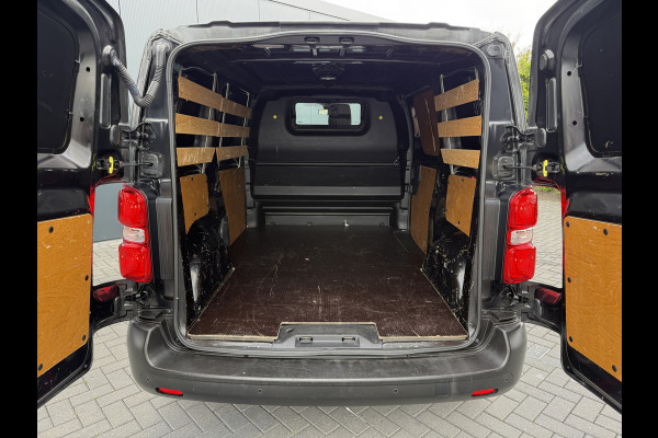 Peugeot Expert 1.6 HDI 100 PK / L2H1 / AIRCO / CRUISE / NAVI / CARPLAY / PDC / 3-ZITS