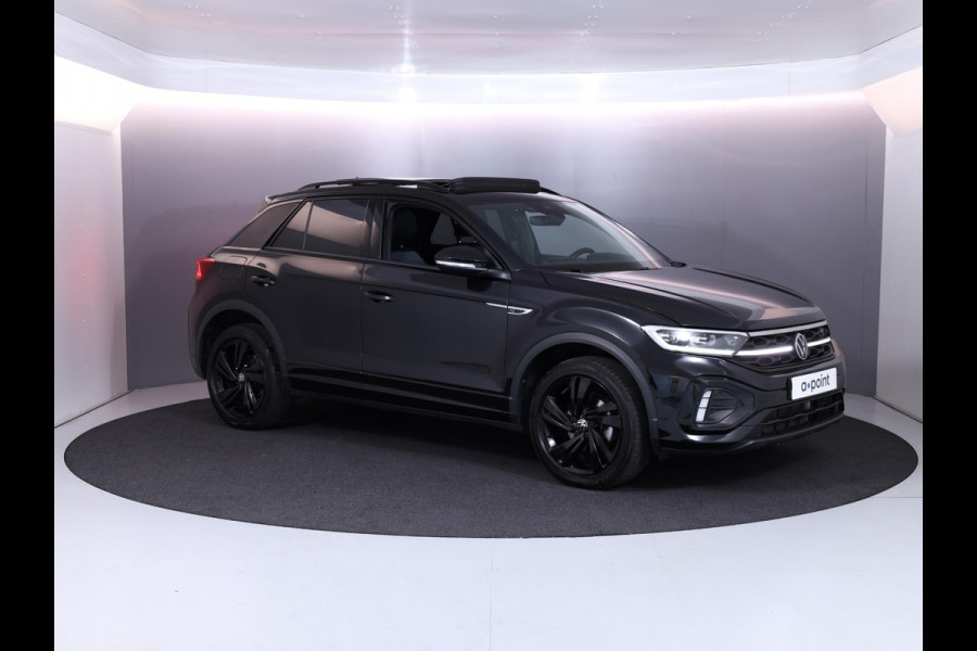 Volkswagen T-Roc 1.5 TSI R-Line 150 PK DSG (Automaat) | Verlengde garantie |  Panorama dak | Black Style | Parkeercamera | Matrix koplampen |
